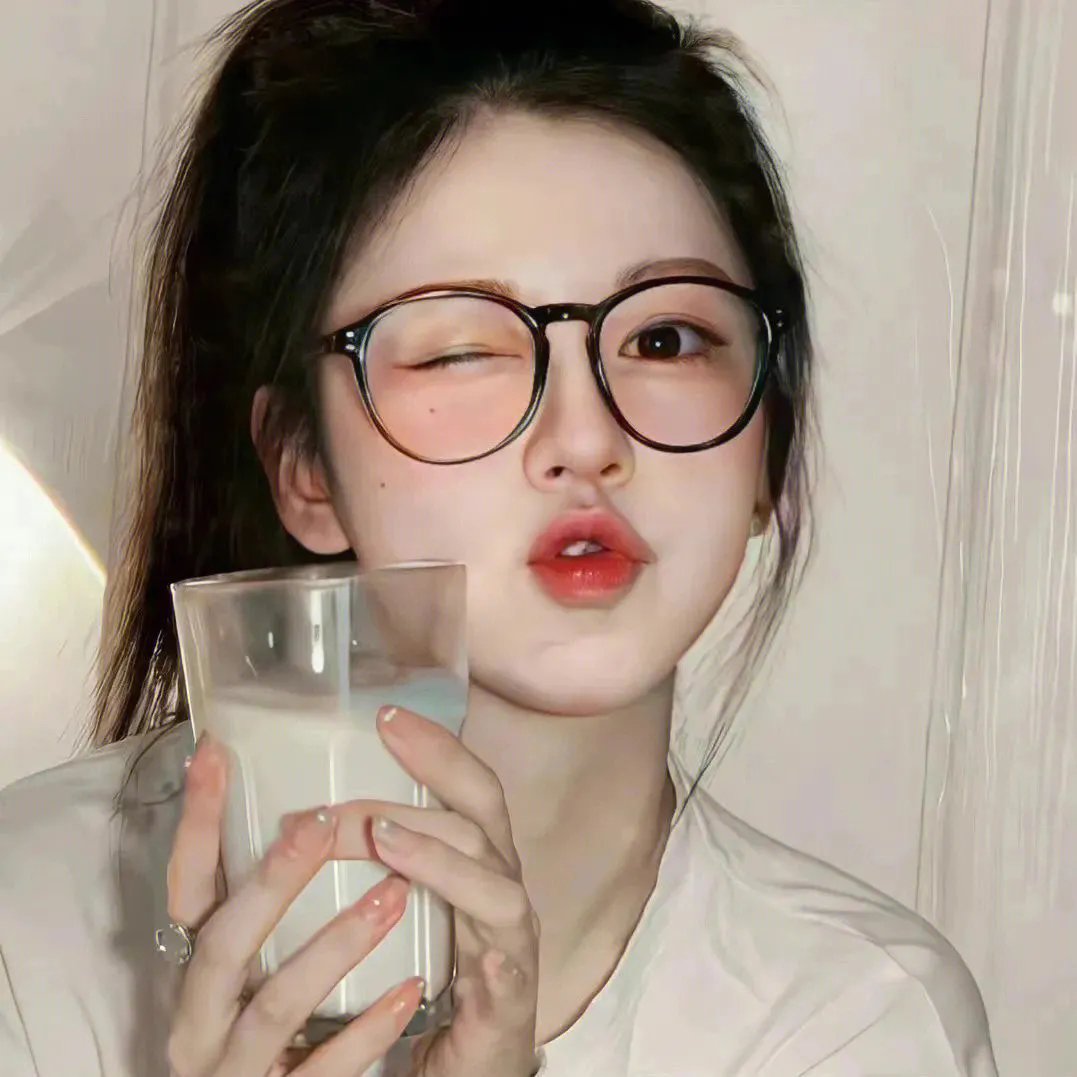 搏击傲娇小女生